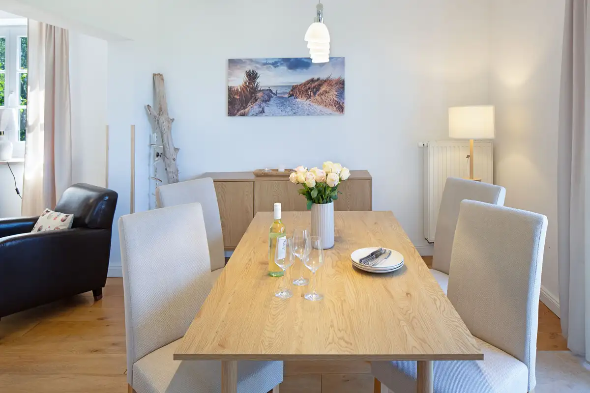 Ferienwohnung Sylt List Haus Frischwasser Esszimmer