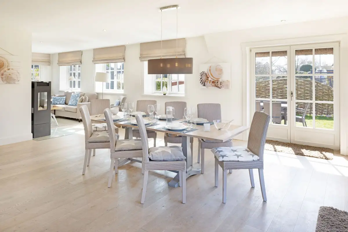 Ferienwohnung Sylt List Haus Lister Huis Esstisch