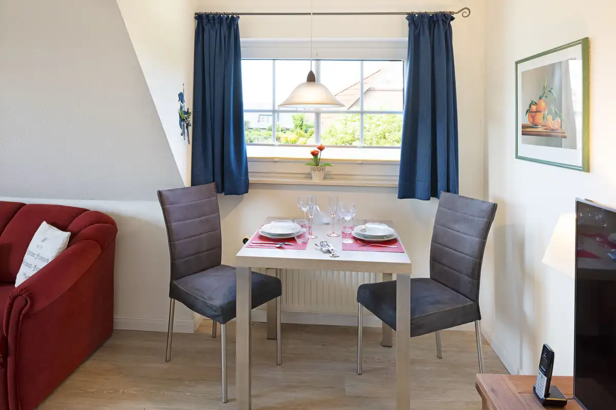 Ferienwohnung Sylt List Itüüs Königshafen Esstisch